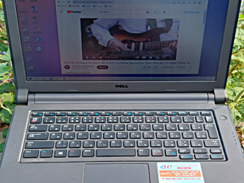 Laptop Dell Latitude 3350 _ Core i3 5010U/8GB/SSD 128GB Sandisk/ Screen 13.3in HD/bin 2h Giá : 3.800.000 VNĐ ( Đã bán) 