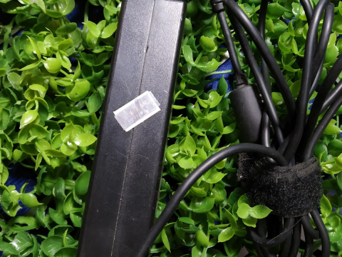 sạc lenovo cũ chính hãng (zin) theo máy giá 350.000VNĐ ( Đã Bán )