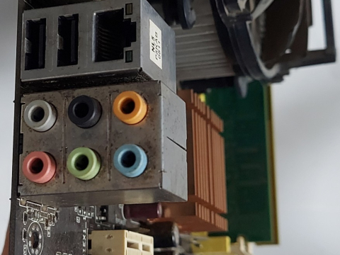 Combo G31-Q8200-2Gb ( Hết Hàng)