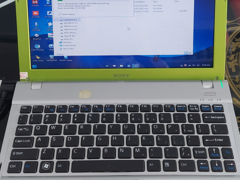 Sale off xả kho laptop sony mỏng nhẹ 11.6in (Hết Hàng)