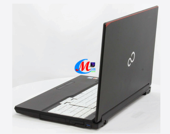 Laptop Fujitsu I5 6500U